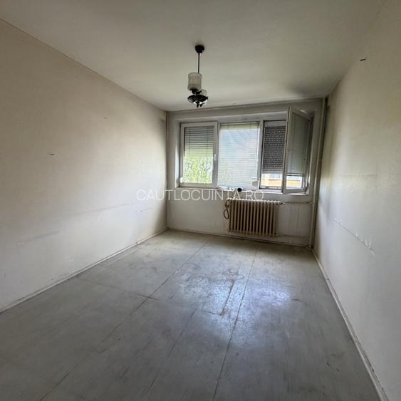 2 camere | De renovat | Drumul taberei | Romancierilor | Metrou 2' - 4