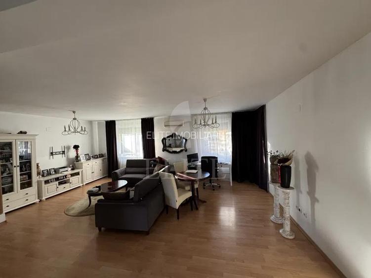 Apartament 3 camere în zona ANDREI MURESANU - 8