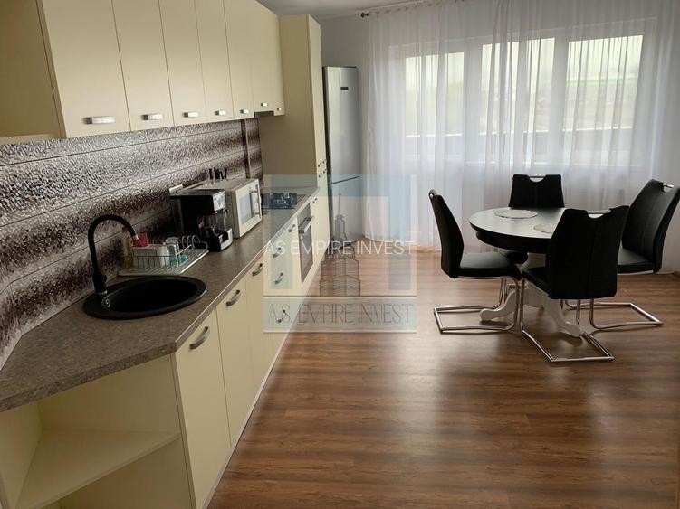 De vanzare apartament 3 camere/ zona Tractorul - 8