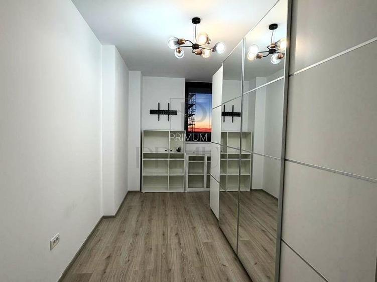 TORONTAL - ETAJ 7 -  XCITY TOWER - 3 CAMERE - 2 BAI - 2 TERASE - LOC PARCARE SUB - 7