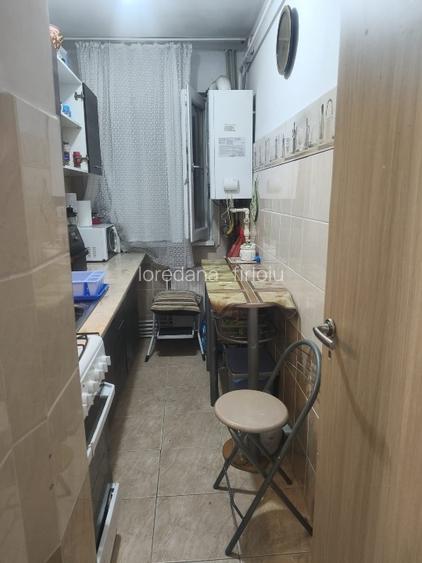 3 camere semidecomandat et3/4 - 4