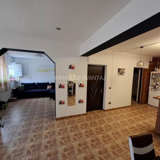 Casa în inima Focșaniului - liniște, confort și tot orașul la câțiva pași - 4