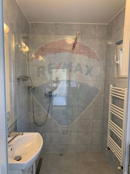 Apartament de vânzare cu două camere, pe strada Ploiești - 7