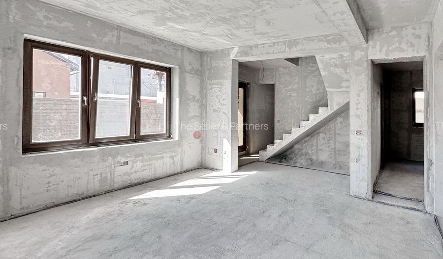 Suprafata Generoasa | Peisagistica Realizata - 12