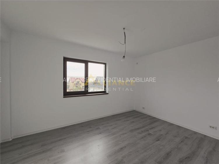 Vila individuala-4camere -2bai-pod -incalzire pardoseala-5min mers pe jos de STV - 4