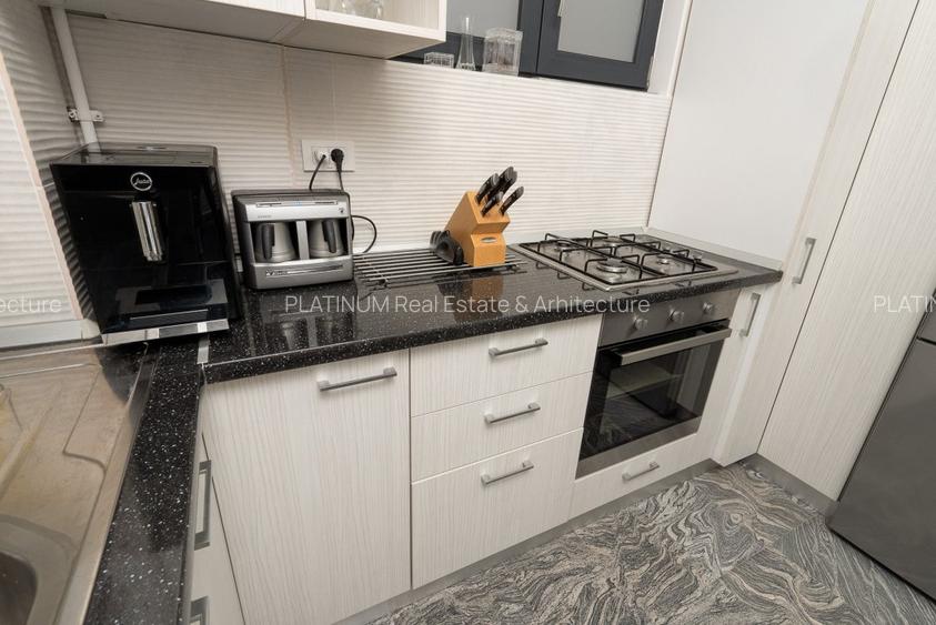 Inchiriere apartament 4 camere Piata Romana - 23