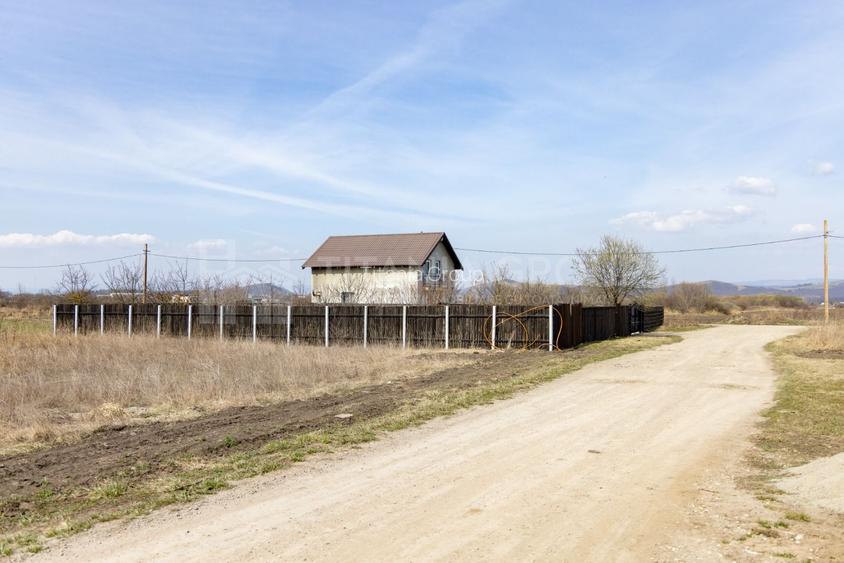 Teren 500 mp, împrejmuit, curent și internet pe teren, cu proiect și autorizație - 23