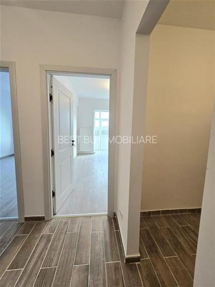 AP2 CAM DECOM BOXA CENTRALA PROPRIE ,SECT1 BUCURESTII NOI KAUFLAND METROU JIULUI - 11