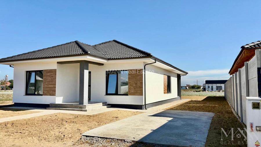 Casa noua plan parter | De Vanzare | Santandrei - 2