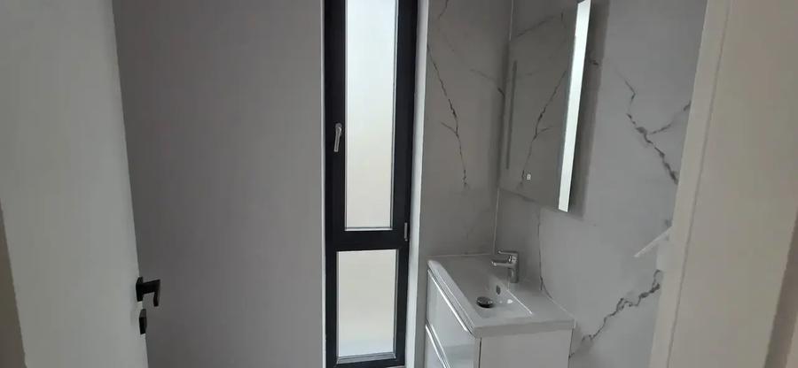 Casa 5 Camere Otopeni | Duplex | Acces Piscina | 800 m Distanta Metrou