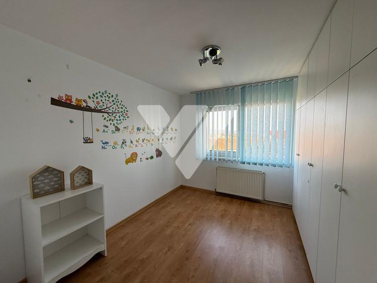 Apartament cu 3 camere 70 mp decomandat de inchiriat zona Vasile Aaron