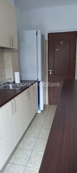 APARTAMENT 2 CAMERE PIATA ROMANA LINGA METROU - 40