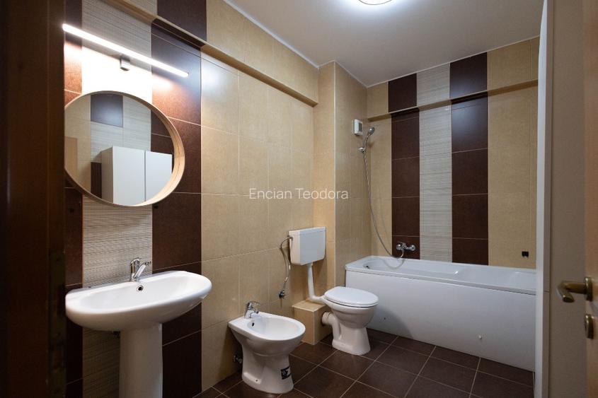 Apartament de închiriat – 2 camere, 64 mp, Bulevardul Independenței - 9
