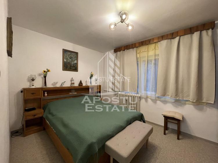 Apartament 2 camere, proaspat renovat, zona Micalaca - 6