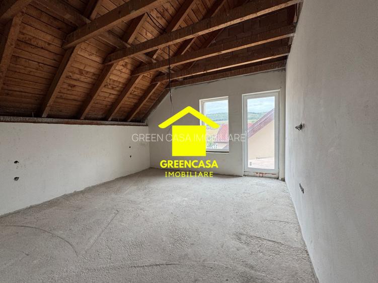 Casa Indivifuala , SU 220 mp , teren liber 380 mp  GARAJ - 4