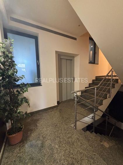 Spatiu birouri amenajat lux Piata Dorobanti - 15