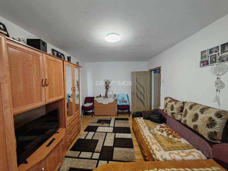 3 camere amenajat, curat - 2