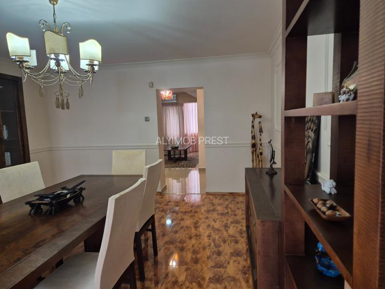 Unirii- Nerva Traian/Octavian Goga - 3