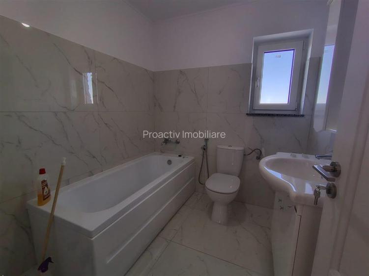 Casa tip duplex, Ipotesti, C-5581 - 4