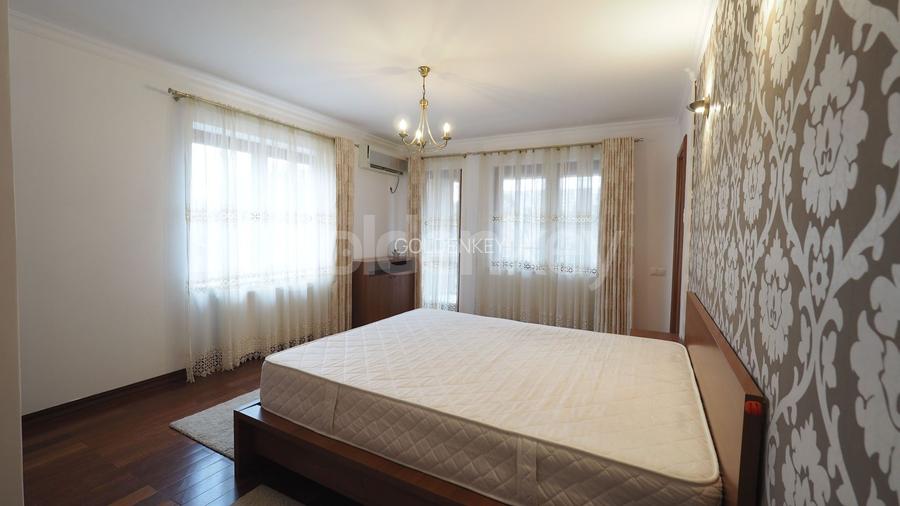 Vilă superba cu 8 camere, mobilata modern, piscina - 21