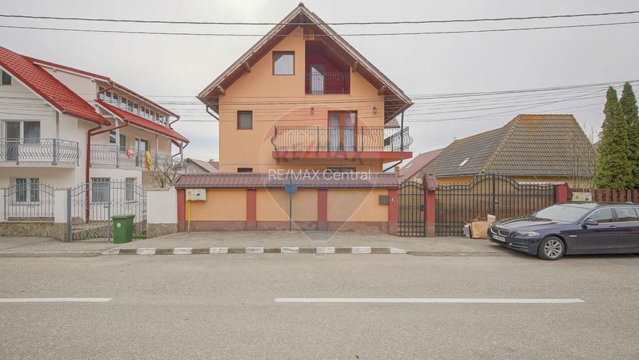 Casă cu garaj și panouri fotovoltaice – Codlea! - 7