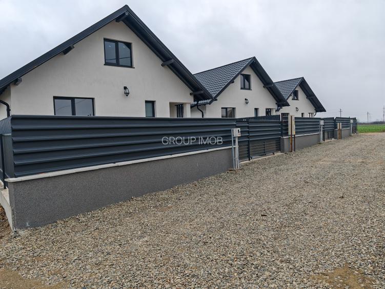 Case Moderne cu Design Elegant, in Lilieci - 40