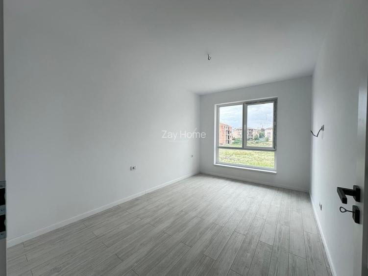 Bloc nou. Apartament cu 3 camere spations. 2 Bai. Etaj 1 - 4