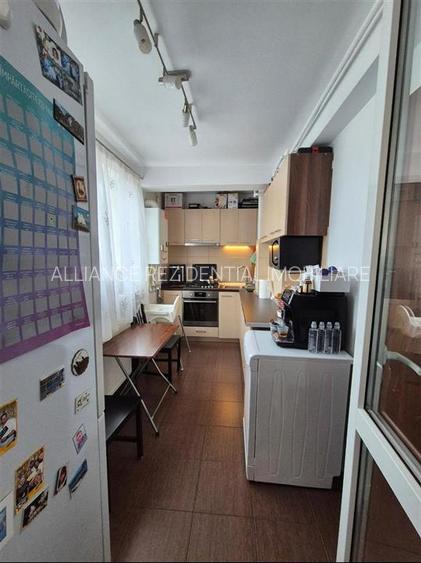 10 Minute Metrou Dimitrie Leonida | Apt 2 camere decomandat - 11