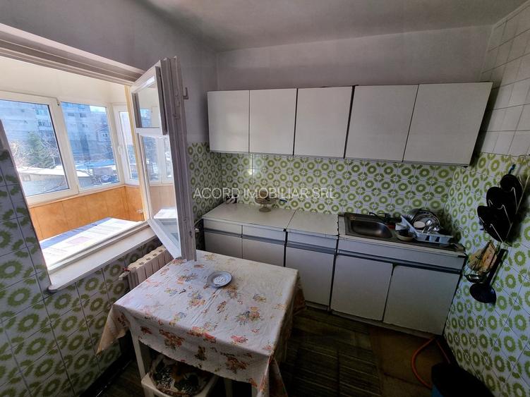 Navodari central -apartament 3 camere decomandat stradal - 5