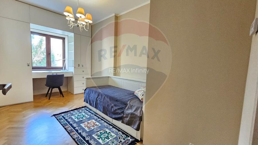 Închiriez apartament PREMIUM cu 3 camere în zonă Ultracentrală - 4