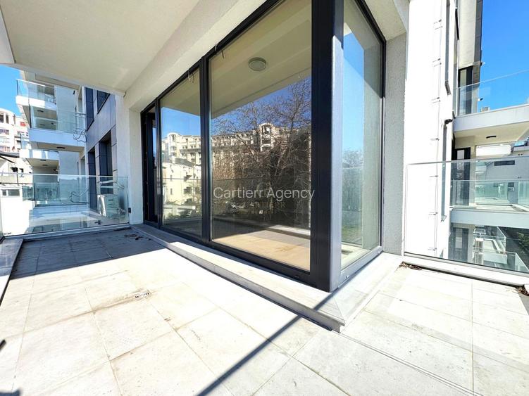 4 CAMERE + PARCARE( 2 AUTO)| PALATUL PARLAMENTULUI | COMISION 0 - 5