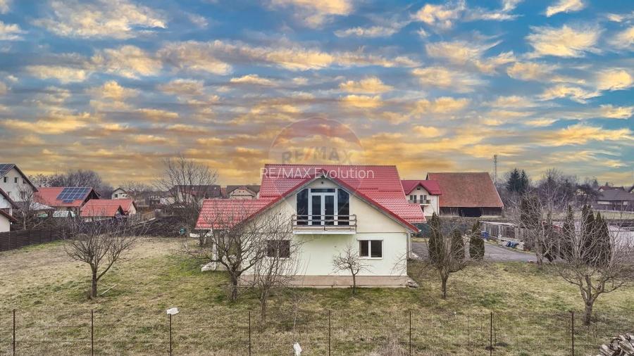 COMISION 0|VILA  STUPINI – 1.400 MP TEREN, 295 MP UTILI - 38