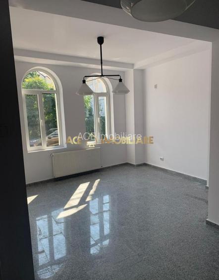 9 Camere de inchiriat | Dacia | Metrou | Centrala Proprie | Nemobilata - 2