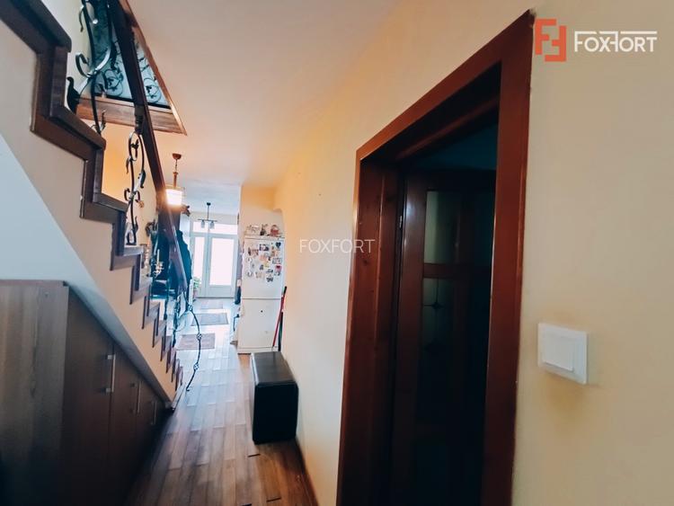 Duplex cu 4 camere, Parter + Mansarda, zona Giarmata Vii - 14