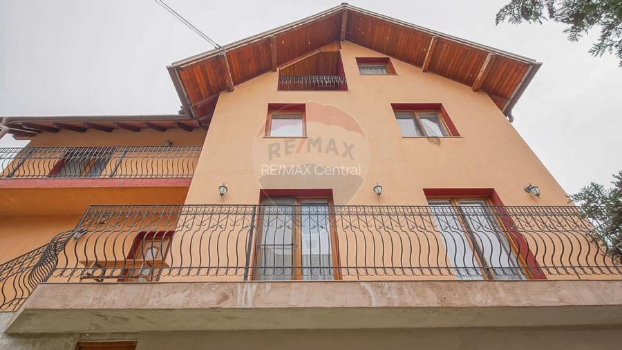 Casă cu garaj și panouri fotovoltaice – Codlea! - 47