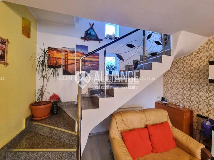 Brătianu Constanta(COD 07) Vila -  P+1+M cu 7 camere - 3