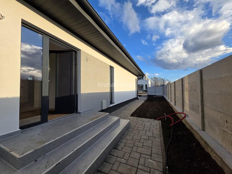 Casa individuala pe parter 105mp utili, teren 520mp, Stupini - 20