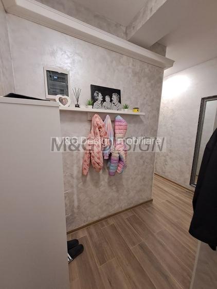 3 camere  bloc nou, 80 mp utili , balcon de 20 m - 35