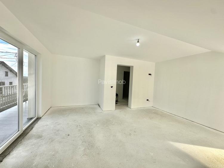 Casă individuală de vanzare  cu garaj și curte proprie – Hălchiu - 16