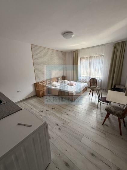 Casa 10 camere, 5 bai, 380 mp teren - zona Astra - 16