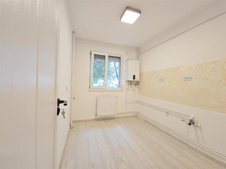 Spatiu comercial modern in Bacau, ideal pentru afacerea ta! - 4