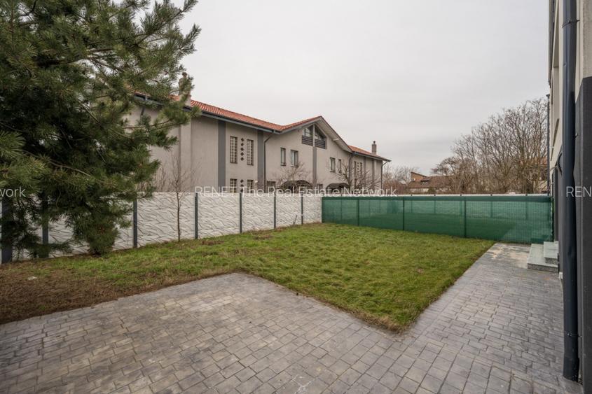 Casa se preda finisata - 4 bai - 3 dormitoare - curte - parcare -  metrou Păcii - 19