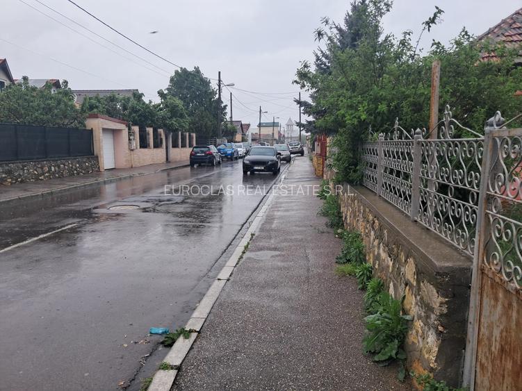 Teren cu casa demolabila - Centru/Palazu Mare - 220.000 euro (Cod E2+E7) - 7