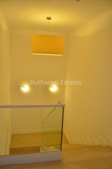 Vila 7 dormitoare piscina nemobilat Oxford Gardens - 14