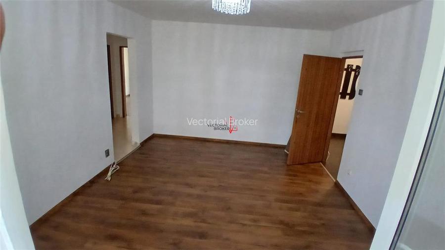 Oferta speciala 3 camere, etaj intermediar Vatra Luminoasa - 3