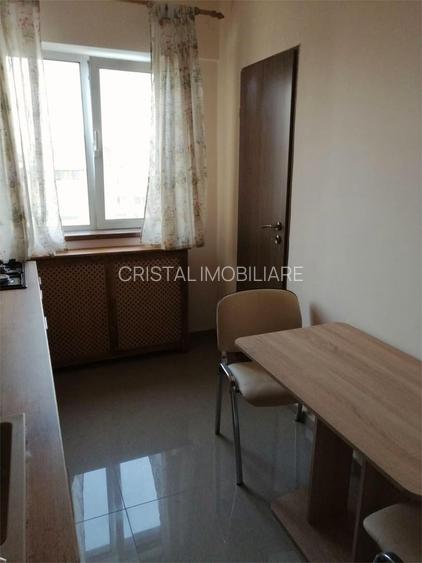 Apartament superb 4 camere, Capitale,  reabilitat, vedere dublă -Dorobanți - 7