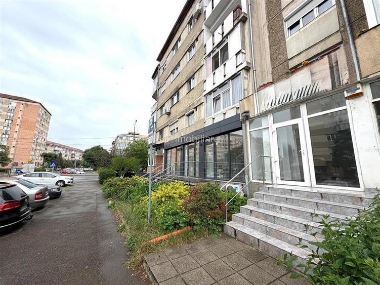 SPATIU COMERCIAL DE INCHIRIAT | 45 MP UTILI | DECEBAL | ORADEA - 10