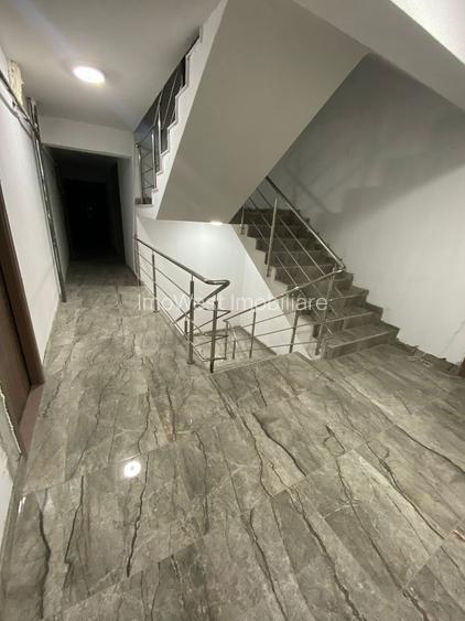 Giroc-ESO | 3 Camere | Curte proprie | Bloc cu Lift - 11