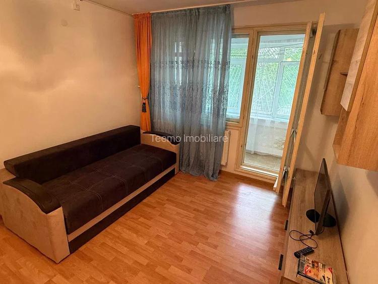 Apartament 2 camere, decomandat, 64 mp, balcon, metrou, 1 Decembrie 1918 - 3