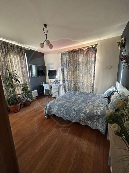 Casă | Vilă insiruita | Inchiriere| 5 camere - 6